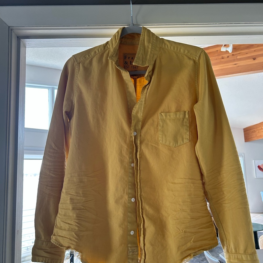 Frank & Eileen mustard Barry shirt
